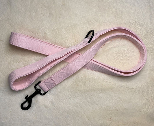 Pink Hearts Lead
